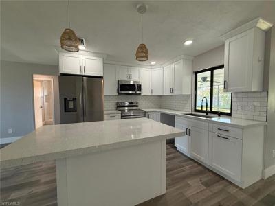 1219 SE 25th TER