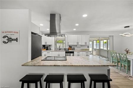223 SE 45th ST