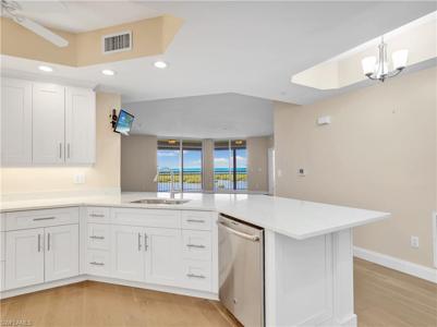 1001 Arbor Lake DR