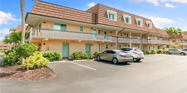 87 N Collier BLVD