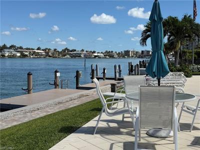 2880 Gulf Shore BLVD N