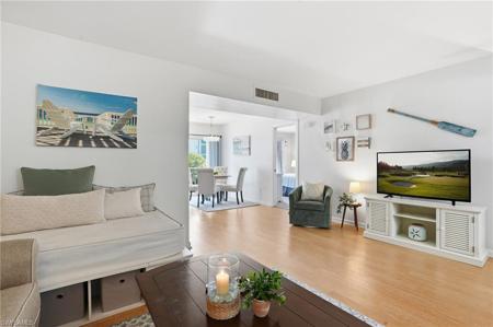 788 Park Shore DR