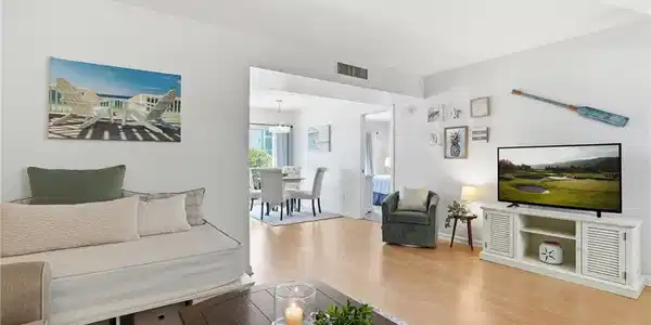 788 Park Shore DR