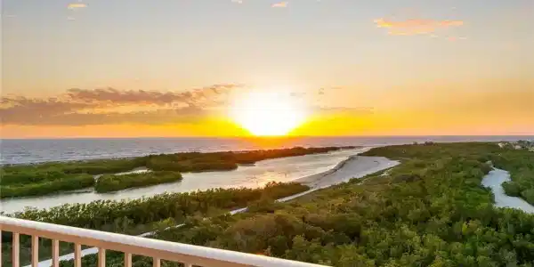 440 Seaview CT