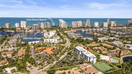 555 Park Shore DR