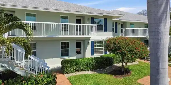 691 W Elkcam CIR
