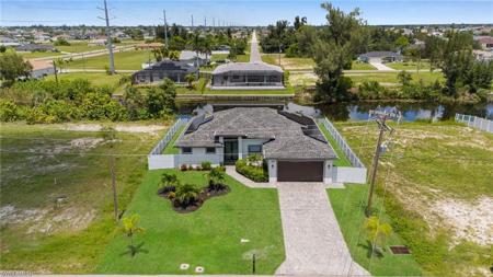 2257 SW 2nd TER