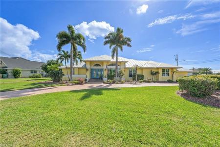 1118 El Dorado PKWY W