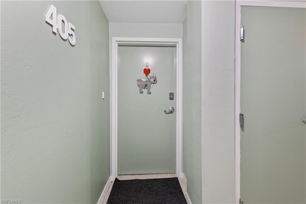 Image 3: Entrance to property