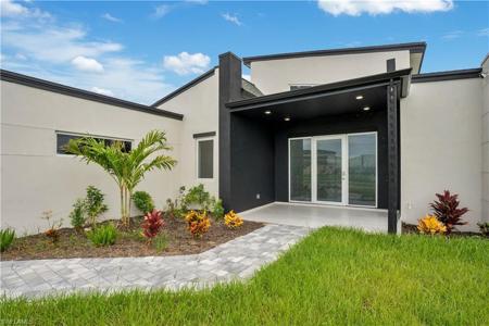 4009 Jacaranda PKWY W