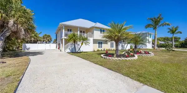 425 Lake Murex CIR