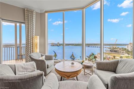 4137 Bay Beach LN