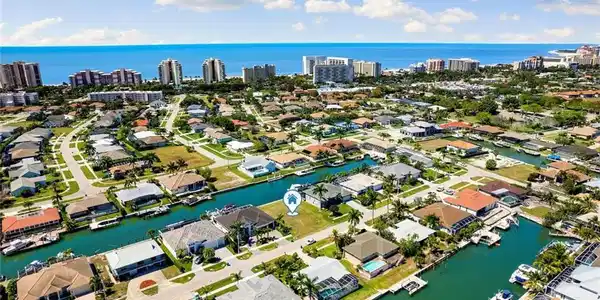 756 Orchid CT