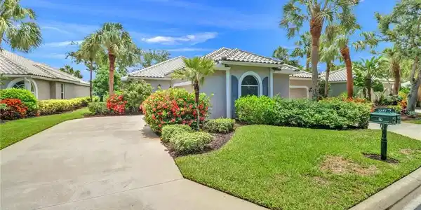 3357 Wildwood Lake CIR