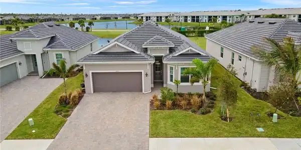 15015 Black Cherry WAY
