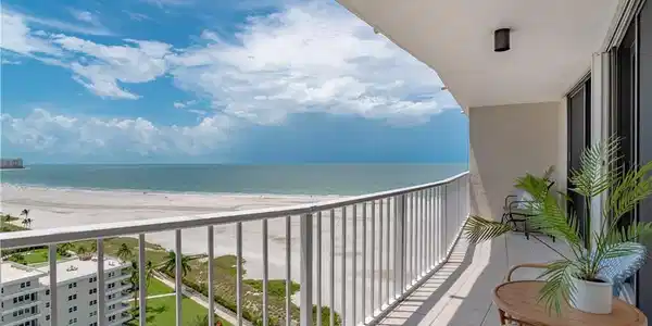 260 Seaview CT