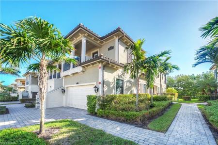 2488 Breakwater WAY