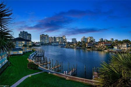 355 Park Shore DR
