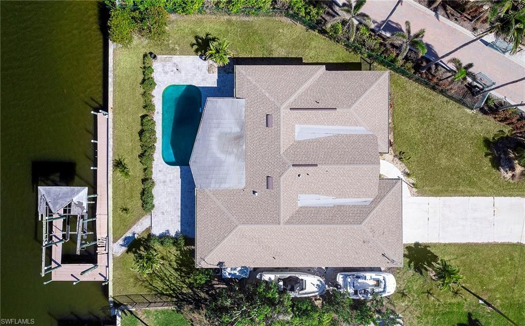 Image 3: Bird's eye view