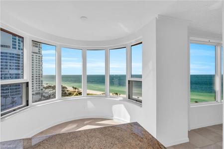 4251 Gulf Shore BLVD N