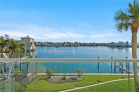 3500 Gulf Shore BLVD N