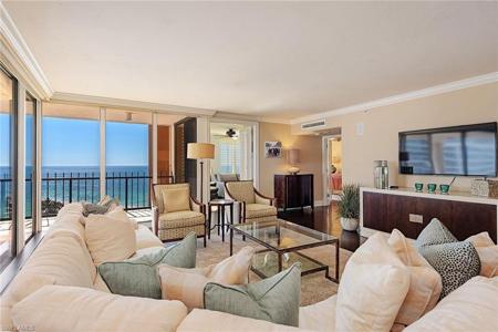 4251 Gulf Shore BLVD N