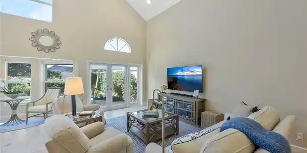 7089 Villa Lantana WAY