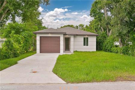 1118 Luray AVE