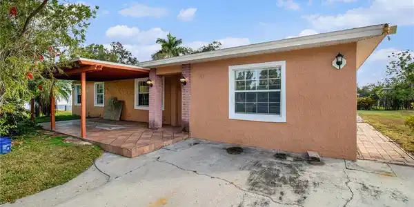 142 Peace Island DR