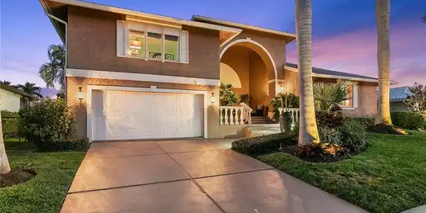 1770 Hummingbird CT