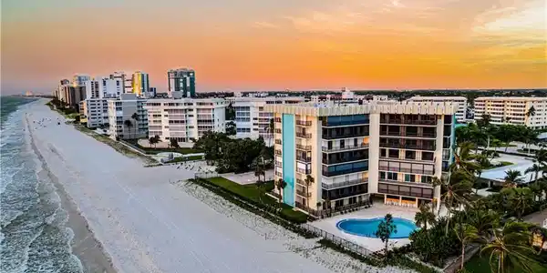 3399 Gulf Shore BLVD N