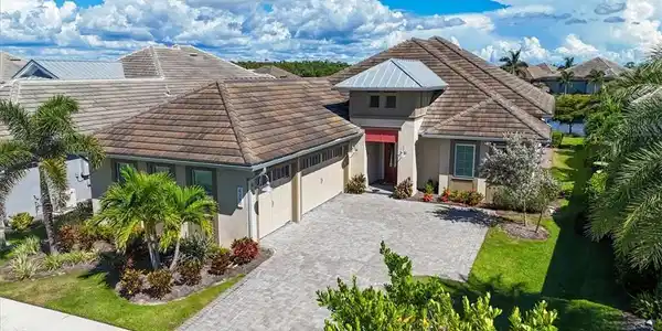 6152 Rodney Bay LN