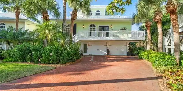 3784 Cracker WAY