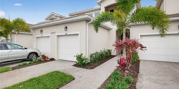 4646 Arboretum CIR