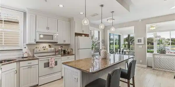 24796 Lakemont Cove LN