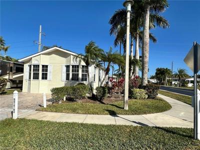 1671 Diamond Lake CIR
