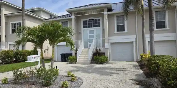 12208 Siesta DR