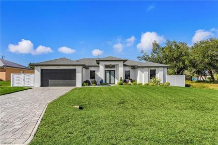 1720 SW 19th PL