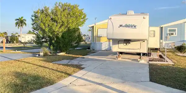 19681 Summerlin #178 RD