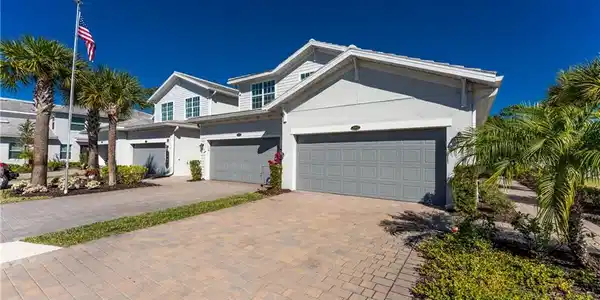 14673 Sycamore CT