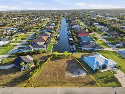 2624 SW 32 LN