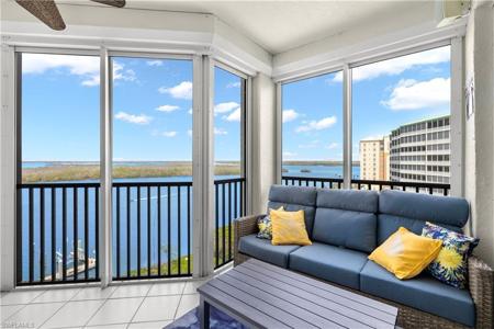 4183 Bay Beach LN