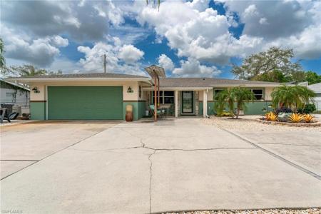 4551 Orange Grove