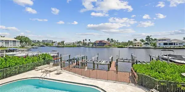 10562 Gulf Shore DR