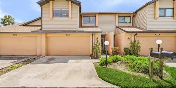 11653 Pointe Circle DR