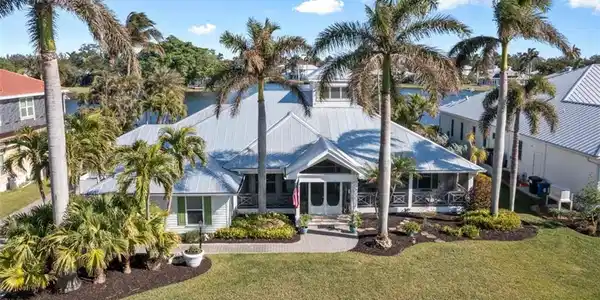16131 Bentwood Palms DR