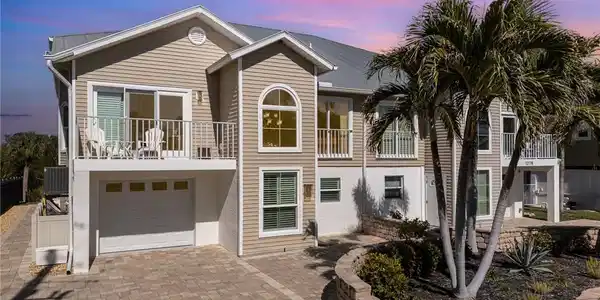 12180 Siesta DR