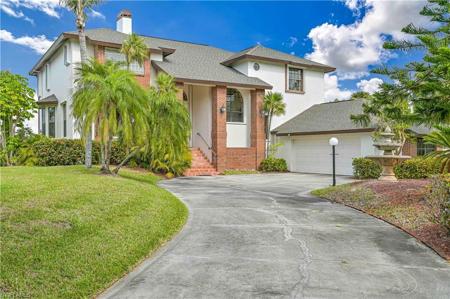 7353 Lake DR
