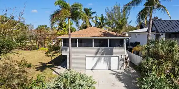 727 Glendale AVE