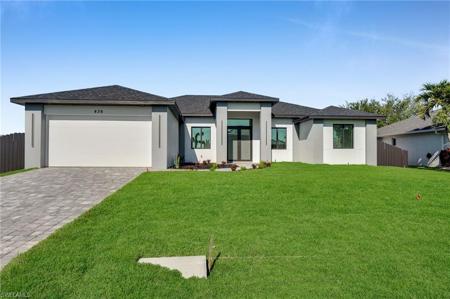 902 NW 38th AVE